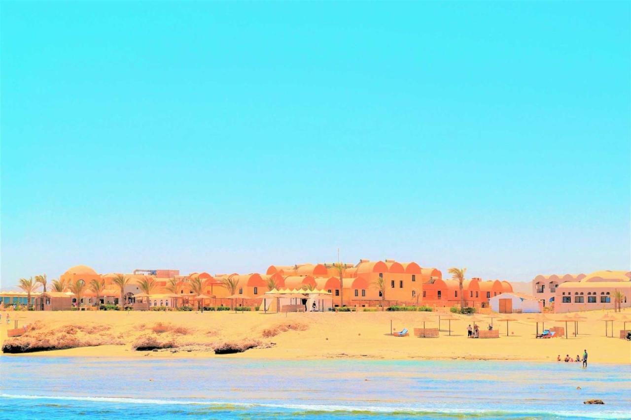 El Qoseir Rohanou Beach Resort מראה חיצוני תמונה