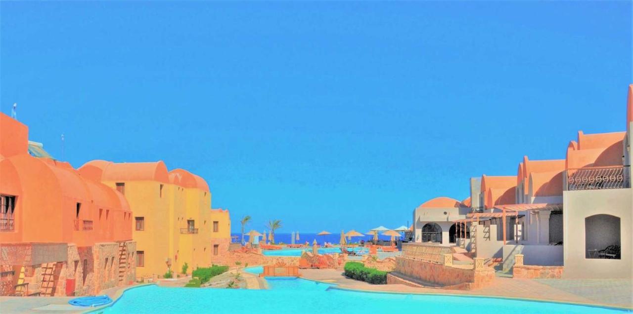El Qoseir Rohanou Beach Resort מראה חיצוני תמונה