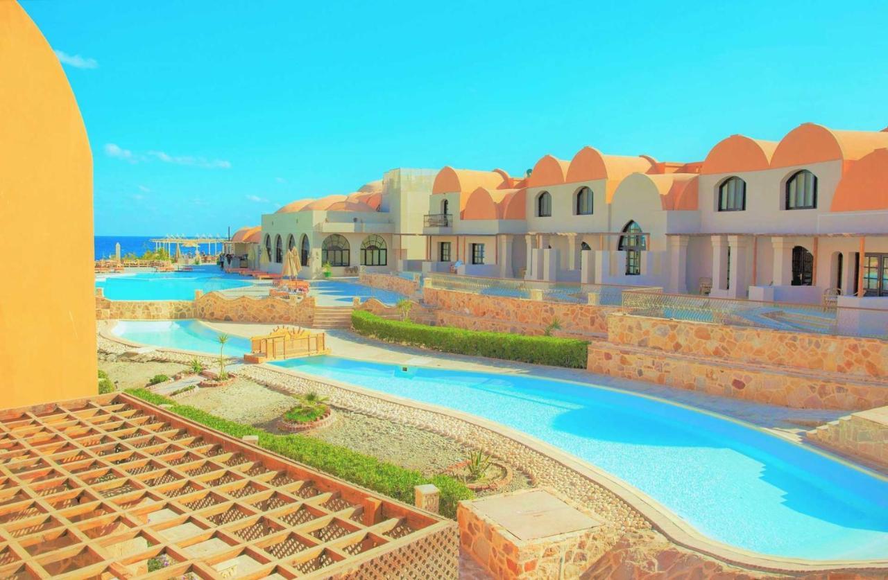 El Qoseir Rohanou Beach Resort מראה חיצוני תמונה