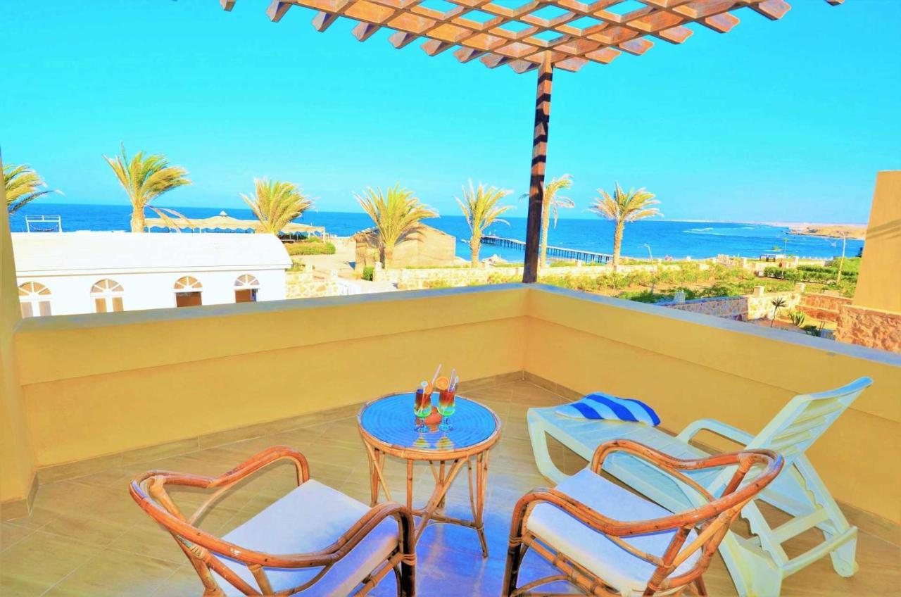 El Qoseir Rohanou Beach Resort מראה חיצוני תמונה